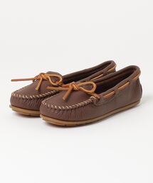 Minnetonka｜ミネトンカのモカシン/デッキシューズ（ブラウン/茶色系