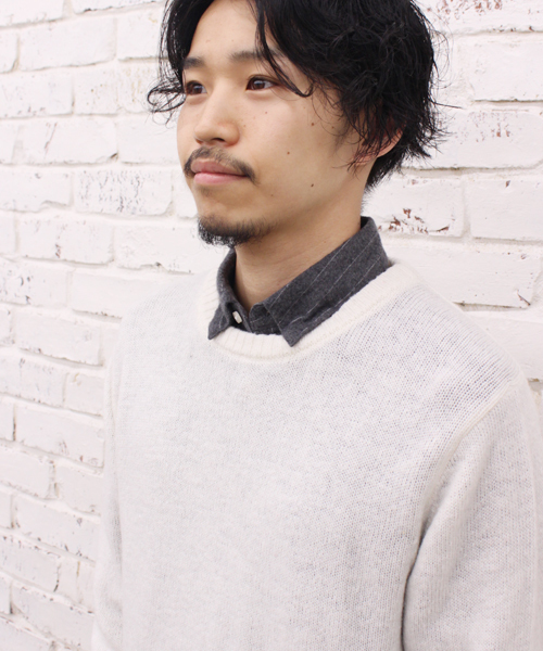 CIAOPANIC（チャオパニック）の「【Ciaopanic】　ウォッシャブル天竺編みC/N（ニット/セーター・メンズ・ホワイト/グレー/グリーン/ダークブルー/ネイビー/マスタード/エンジ/オレンジ・LARGE/MEDIUM）」の9枚目の写真