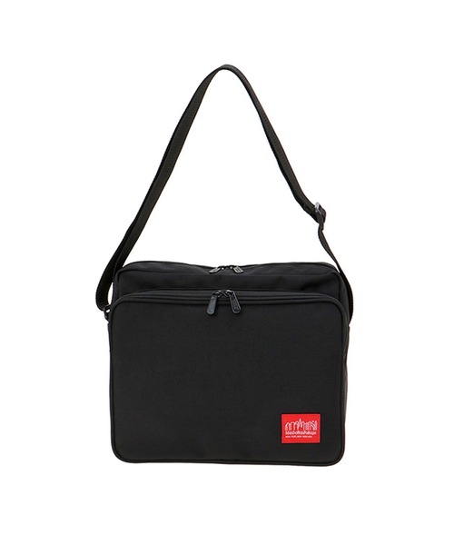 Manhattan Portage（マンハッタンポーテージ）の「Voyager Shoulder Bag（ショルダーバッグ・メンズ・ブラック・SMALL）」の3枚目の写真