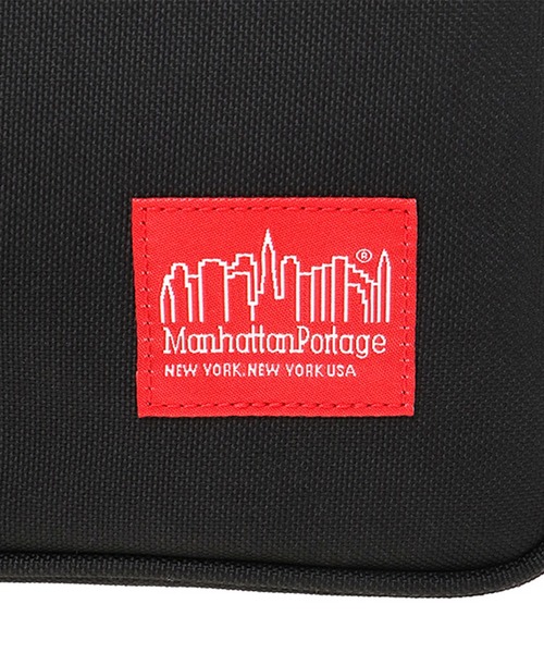 Manhattan Portage（マンハッタンポーテージ）の「Voyager Shoulder Bag（ショルダーバッグ・メンズ・ブラック・SMALL）」の10枚目の写真