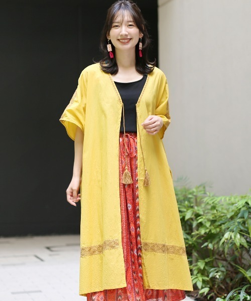 チチカカ(チチカカ)の「ジオメトリック刺繍カーディガン(カーディガン/ボレロ・レディース・マスタード/ブルー/ブラック・FREE)」の10枚目の写真