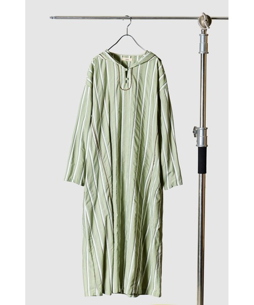 khakito（カーキト）の「khakito ジュラバワンピース　★（ワンピース・レディース・カーキ/ベージュ/オフホワイト・FREE）」の3枚目の写真