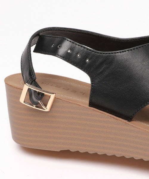 LEPSIM(レプシィム)の「クッションウェッジサンダル 996273(サンダル・レディース・グレイッシュベージュ/ブラック/シルバー・LARGE/MEDIUM/SMALL)」の22枚目の写真