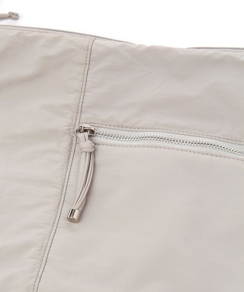 LAKOLE(ラコレ)の「クロワッサンミニショルダーバッグ / 110436(ショルダーバッグ・レディース・ブラック/ライトグレー/カーキ/アイボリー・FREE)」の18枚目の写真