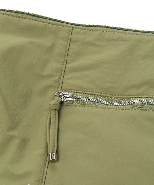 LAKOLE(ラコレ)の「クロワッサンミニショルダーバッグ / 110436(ショルダーバッグ・レディース・ブラック/ライトグレー/カーキ/アイボリー・FREE)」の20枚目の写真