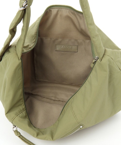 LAKOLE(ラコレ)の「クロワッサンミニショルダーバッグ / 110436(ショルダーバッグ・レディース・ブラック/ライトグレー/カーキ/アイボリー・FREE)」の21枚目の写真