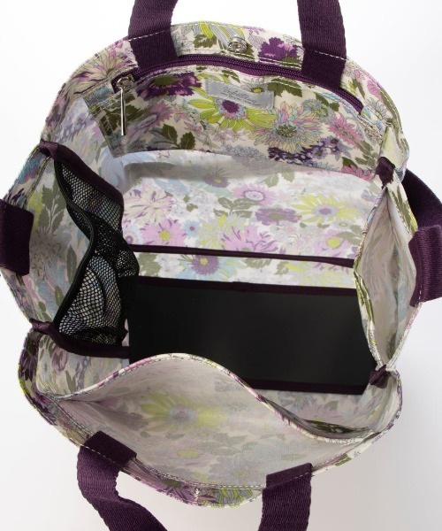 cache cache(カシュ カシュ)の「カシュカシュ cachecache / PVC加工プリント2wayトートバッグ(トートバッグ・レディース・ラベンダー/ネイビー/アイボリー・FREE)」の17枚目の写真