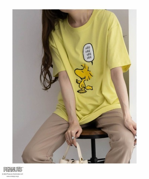 PEANUTS(ピーナッツ)の「【綿100%】 PEANUTS スヌーピー ゆるシルエット刺繍Tシャツ(Tシャツ/カットソー・レディース・ベージュ/チャコールグレー/クリーム/イエロー系その他・フリー)」の14枚目の写真