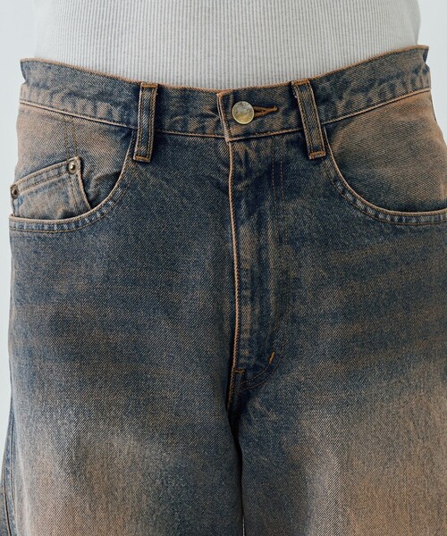 NVRFRGT(ネヴァーフォーゲット)の「【NVRFRGT/ネヴァーフォーゲット】STUDIOUS別注 3D TWISTED WIDE LEG JEANS(デニムパンツ・メンズ・ピンク/グレー・1/2)」の9枚目の写真