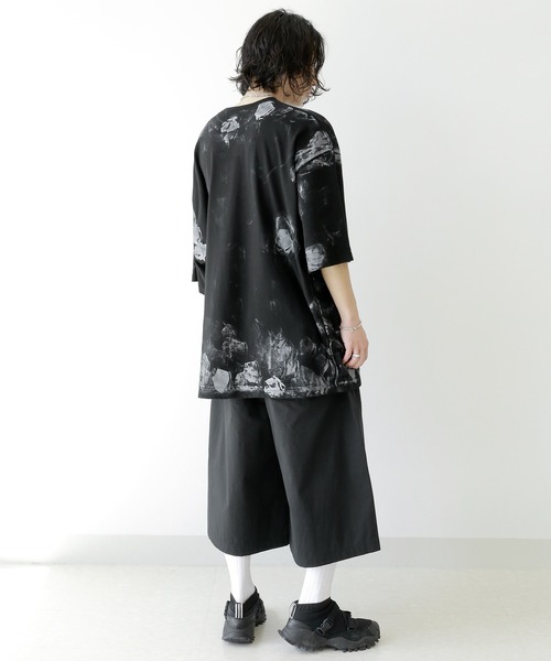 minsobi(ミンソビ)の「ペイントオーバーサイズTシャツ(Tシャツ/カットソー・メンズ・ホワイト/ブラック・FREE)」の15枚目の写真