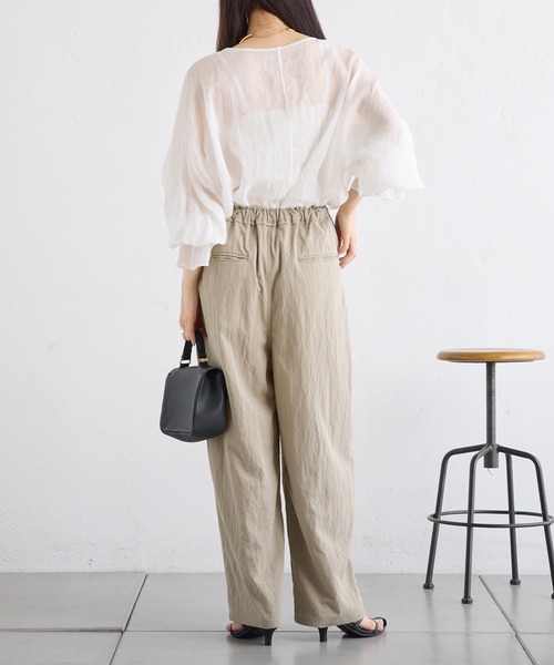 PUAL CE CIN(ピュアルセシン)の「ラミー袖フレアブラウス(シャツ/ブラウス・レディース・サックスブルー/オフホワイト/ライトグレー・FREE)」の11枚目の写真