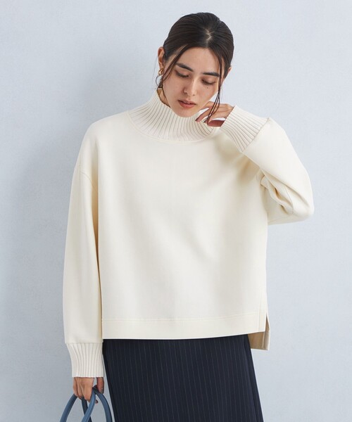 green label relaxing(グリーンレーベルリラクシング)の「ダンボール リブ タートル プルオーバー(Tシャツ/カットソー・レディース・モカ/ダークグレー/ブラック/ロイヤルブルー/ナチュラル・FREE)」の4枚目の写真