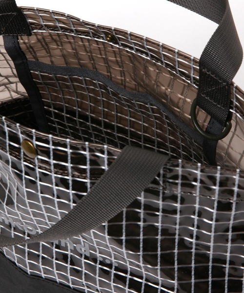 niko and...（ニコアンド）の「オリジナルニコロゴクリアバッグ　Ｍサイズ（ハンドバッグ・レディース・ブラック/ホワイト・0）」の10枚目の写真