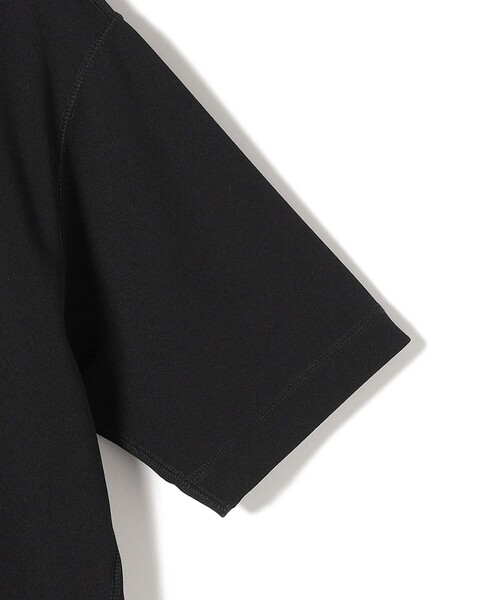 SHIPS(シップス)の「〈手洗い可能〉ジョーゼット ジャージ バック タック ショート スリーブ(Tシャツ/カットソー・レディース・オフホワイト/ブラック/ベージュ・ONE SIZE)」の17枚目の写真