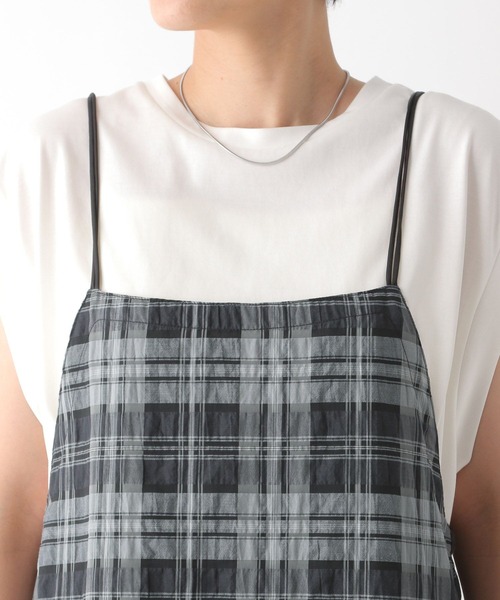 LEPSIM(レプシィム)の「チェックキャミワンピース 129307(ワンピース・レディース・ホワイト×ブラック/グリーン・FREE)」の13枚目の写真
