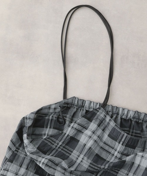 LEPSIM(レプシィム)の「チェックキャミワンピース 129307(ワンピース・レディース・ホワイト×ブラック/グリーン・FREE)」の7枚目の写真