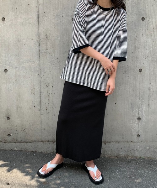 mi via loca(ミヴィアロカ)の「【2WAY】シアースラブボーダー カットアウトリンガーTシャツ(Tシャツ/カットソー・レディース・ブラック×ホワイト/キャメル/グレー×ピンク・FREE)」の11枚目の写真