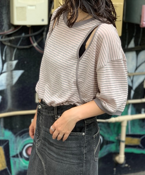 mi via loca(ミヴィアロカ)の「【2WAY】シアースラブボーダー カットアウトリンガーTシャツ(Tシャツ/カットソー・レディース・ブラック×ホワイト/キャメル/グレー×ピンク・FREE)」の21枚目の写真