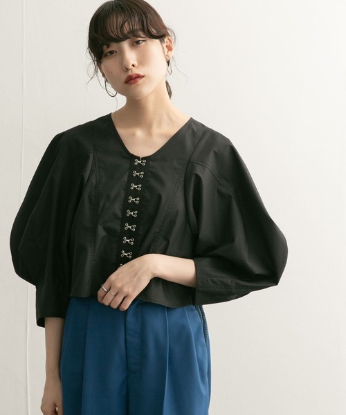 セール】フロントホックフォルムブラウス（シャツ/ブラウス