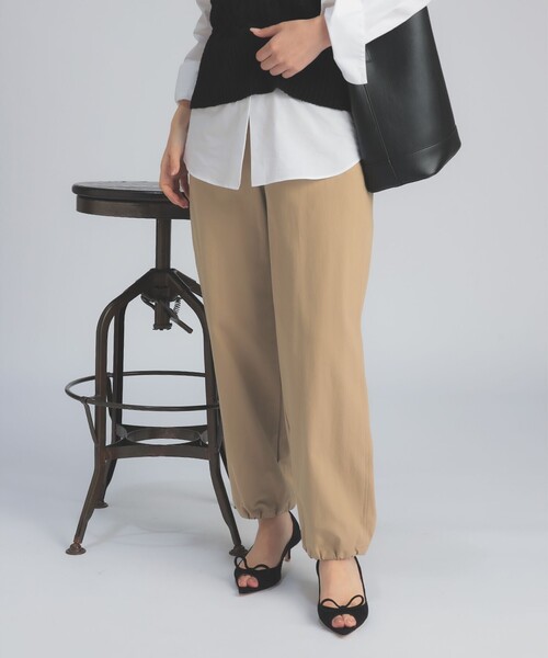 Demi-Luxe BEAMS（デミルクス ビームス）の「コットン ナイロン ツイル ジョガーパンツ（その他パンツ・レディース・ベージュ/ブラック・36/38）」の10枚目の写真