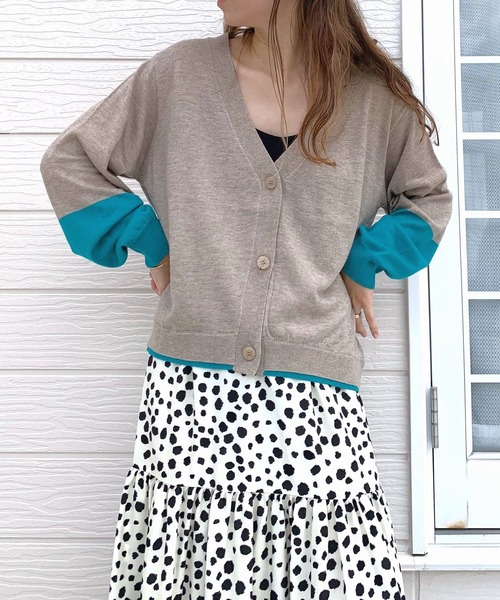 Q（キュー）の「バイカラーBASICカーデ（カーディガン/ボレロ・レディース・ベージュ/ブラック・MEDIUM）」の2枚目の写真