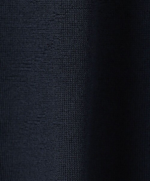 UNITED ARROWS(ユナイテッドアローズ)の「ウール ハイゲージ ニットTシャツ -ウォッシャブル-(ニット/セーター・メンズ・オフホワイト/モカ/ネイビー・M/S/XL/L)」の21枚目の写真