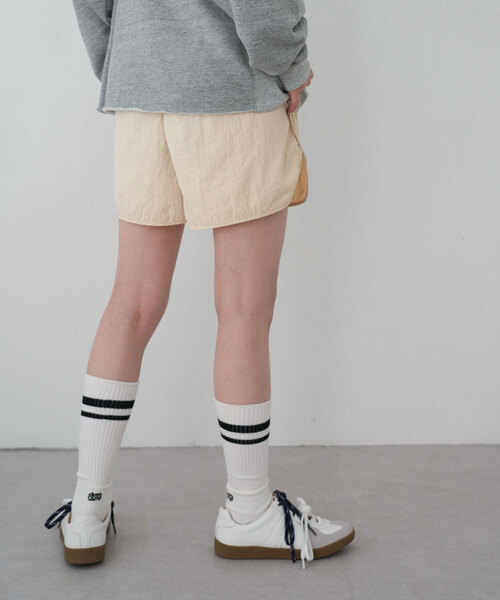 SLOBE citron.(スローブシトロン)の「《WEB限定》SLOBE citron.ナイロンショートパンツ(その他パンツ・レディース・グリーン/ベージュ・FREE)」の12枚目の写真