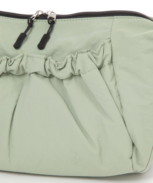 studio CLIP（スタディオクリップ）の「【人間工学に基づいて考えた！】からだよろこぶ クシュショルダー（ショルダーバッグ・レディース・ブラック/ブルー/ライトグリーン/ベージュ・FREE）」の18枚目の写真