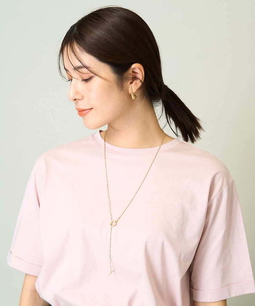 a.v.v(アーヴェヴェ)の「ドロップモチーフピアス(ピアス(両耳用)・レディース・シルバー/ゴールド・38)」の3枚目の写真