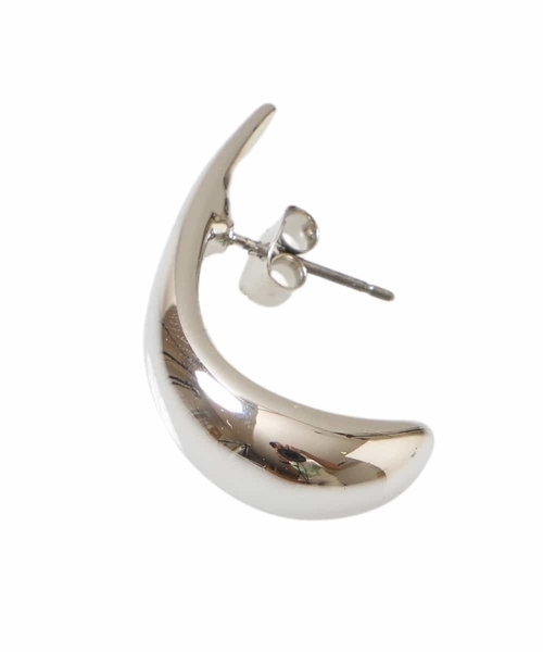 a.v.v(アーヴェヴェ)の「ドロップモチーフピアス(ピアス(両耳用)・レディース・シルバー/ゴールド・38)」の8枚目の写真