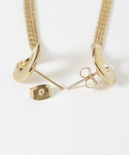 SMELLY（スメリー）の「メタルタッセルロングピアス（ピアス（両耳用）・レディース・ゴールド・-）」の5枚目の写真