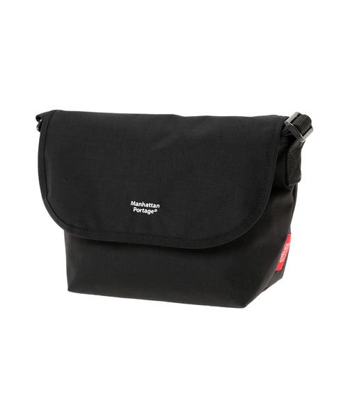 Manhattan Portage(マンハッタンポーテージ)の「Nylon Messenger Bag JR Back Pocket W/ Divider Magnet(メッセンジャーバッグ・メンズ・ブラック・SMALL)」の2枚目の写真