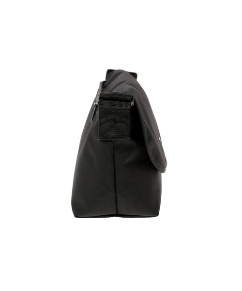 Manhattan Portage(マンハッタンポーテージ)の「Nylon Messenger Bag JR Back Pocket W/ Divider Magnet(メッセンジャーバッグ・メンズ・ブラック・SMALL)」の4枚目の写真