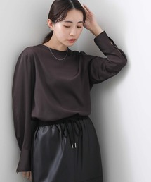 ＬＵサテンクルーブラウス