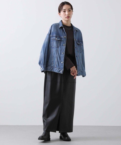 Gready Brilliant（グレディブリリアン）の「ＬＵサテンクルーブラウス（シャツ/ブラウス・レディース・ダークブラウン/アイボリー・38）」の11枚目の写真