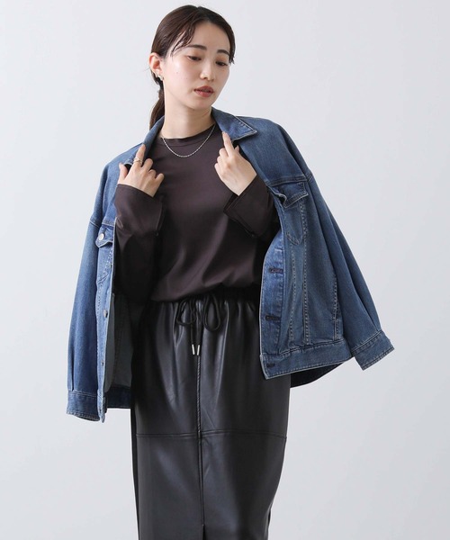 Gready Brilliant（グレディブリリアン）の「ＬＵサテンクルーブラウス（シャツ/ブラウス・レディース・ダークブラウン/アイボリー・38）」の12枚目の写真