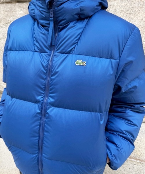 Lacoste フード付きダウンジャケット 青 セール】撥水 バックステッチ スタンドカラー フーデッドダウン
