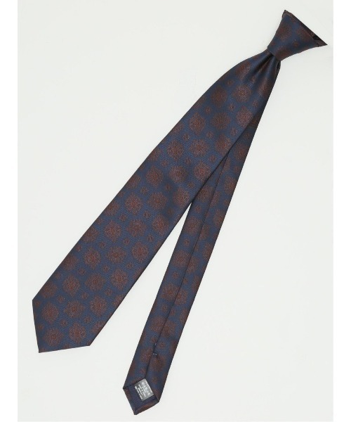 Alexander Julian（アレキサンダージュリアン）の「アレキサンダージュリアン シルク混 ネクタイ＆タイバーセット クリップ小紋（ネクタイ・メンズ・ワインレッド/ネイビー・FREE）」の13枚目の写真