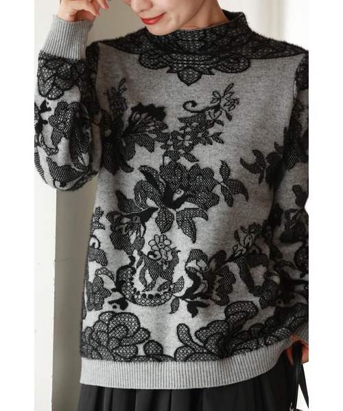 cawaii(カワイイ)の「優美なレース柄ニットプルオーバートップス(ニット/セーター・レディース・グレー・FREE)」の4枚目の写真