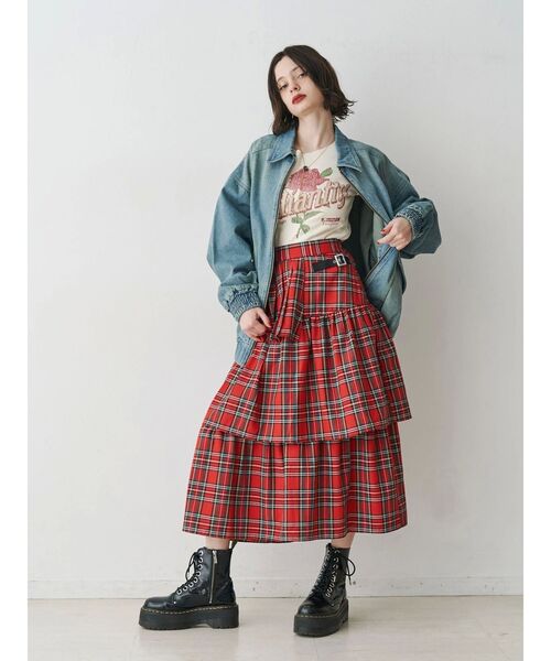 jouetie(ジュエティ)の「ベルトチェックティアードスカート(スカート・レディース・グレー/レッド・MEDIUM)」の6枚目の写真