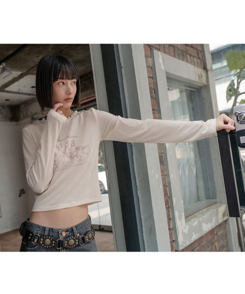 HIGH SCHOOL DISCO(ハイスクールディスコ)の「HIGH SCHOOL DISCO/エンゼルプリントロングスリーブ(Tシャツ/カットソー・レディース・クリーム/ブラック・FREE)」の7枚目の写真