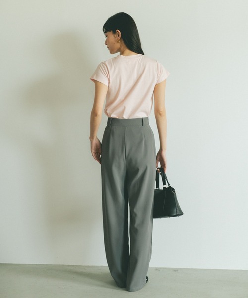 VANNIE U(ヴァニーユー)の「オーバルロゴT/ヴァニー刺繍T/コンパクトTシャツ(Tシャツ/カットソー・レディース・ブルー/ピンク系その他/ブルー系その他/ネイビー/ピンク/ホワイト・FREE)」の7枚目の写真