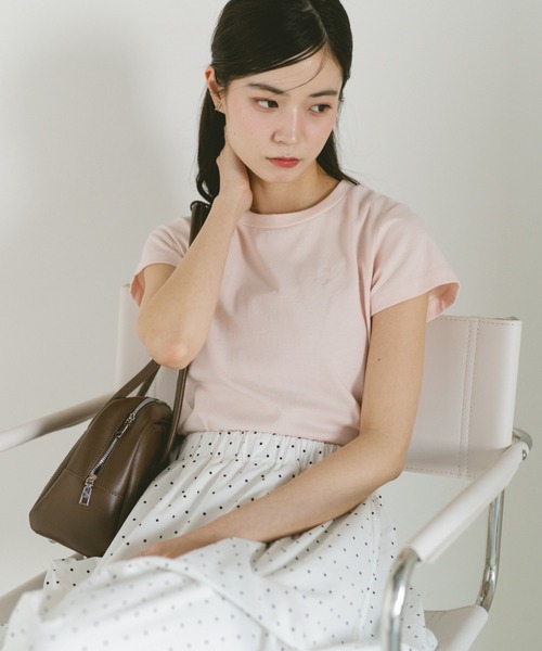 VANNIE U(ヴァニーユー)の「オーバルロゴT/ヴァニー刺繍T/コンパクトTシャツ(Tシャツ/カットソー・レディース・ブルー/ピンク系その他/ブルー系その他/ネイビー/ピンク/ホワイト・FREE)」の20枚目の写真