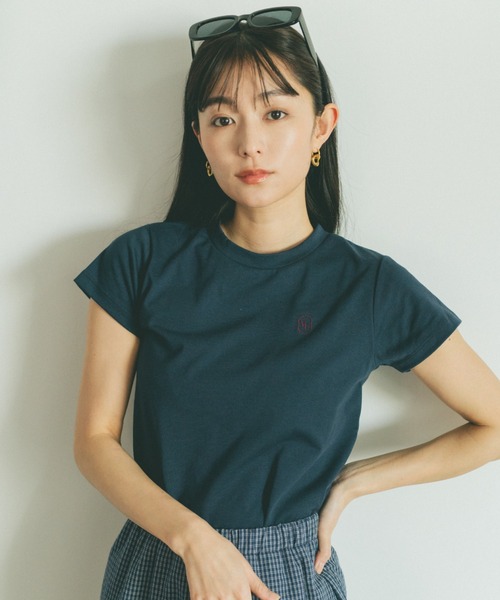 VANNIE U(ヴァニーユー)の「オーバルロゴT/ヴァニー刺繍T/コンパクトTシャツ(Tシャツ/カットソー・レディース・ブルー/ピンク系その他/ブルー系その他/ネイビー/ピンク/ホワイト・FREE)」の10枚目の写真