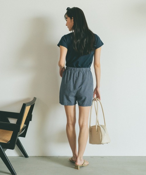 VANNIE U(ヴァニーユー)の「オーバルロゴT/ヴァニー刺繍T/コンパクトTシャツ(Tシャツ/カットソー・レディース・ブルー/ピンク系その他/ブルー系その他/ネイビー/ピンク/ホワイト・FREE)」の12枚目の写真