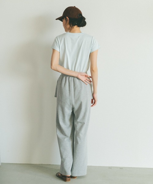 VANNIE U(ヴァニーユー)の「オーバルロゴT/ヴァニー刺繍T/コンパクトTシャツ(Tシャツ/カットソー・レディース・ブルー/ピンク系その他/ブルー系その他/ネイビー/ピンク/ホワイト・FREE)」の13枚目の写真