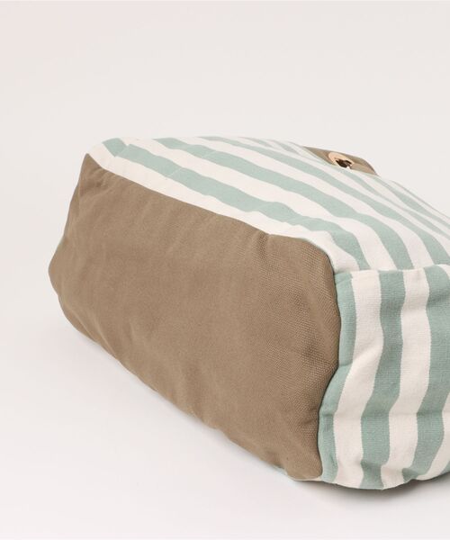 LES TOILES DU SOLEIL（レトワールデュソレイユ）の「bateau tote grand（バトートート グラン）（トートバッグ・レディース・ブラック系/グリーン系/ネイビー系・フリー）」の5枚目の写真