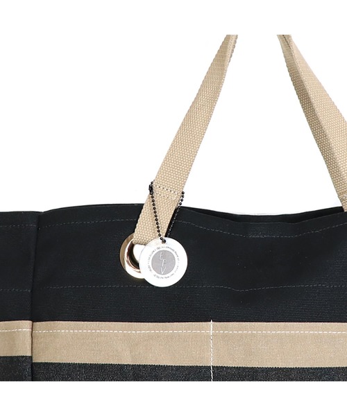 LES TOILES DU SOLEIL（レトワールデュソレイユ）の「bateau tote grand（バトートート グラン）（トートバッグ・レディース・ブラック系/グリーン系/ネイビー系・フリー）」の9枚目の写真