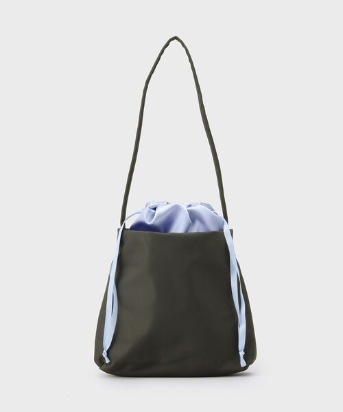 OPAQUE.CLIP(オペークドットクリップ)の「サテンコンビ巾着ワンショルダーバッグ(ショルダーバッグ・レディース・ピンク系9/チャコール/ブラック・00)」の14枚目の写真