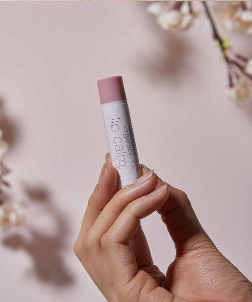 john masters organics(ジョンマスターオーガニック)の「販売終了 リップカーム(サクラ)限定ラッピング(リップクリーム・レディース・ピンク・FREE)」の2枚目の写真